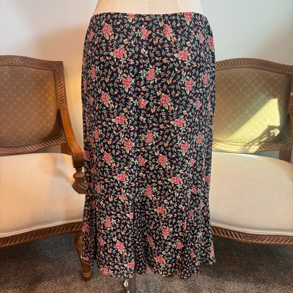 Vintage Floral Black and Pink Women's Midi Skirt, Fairy Cottagecore Milkmaid - Picture 2 of 7